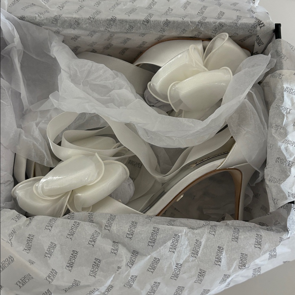 Badgley Mischka White Satin Heels with Ribbon Accent - Picture 11 of 15